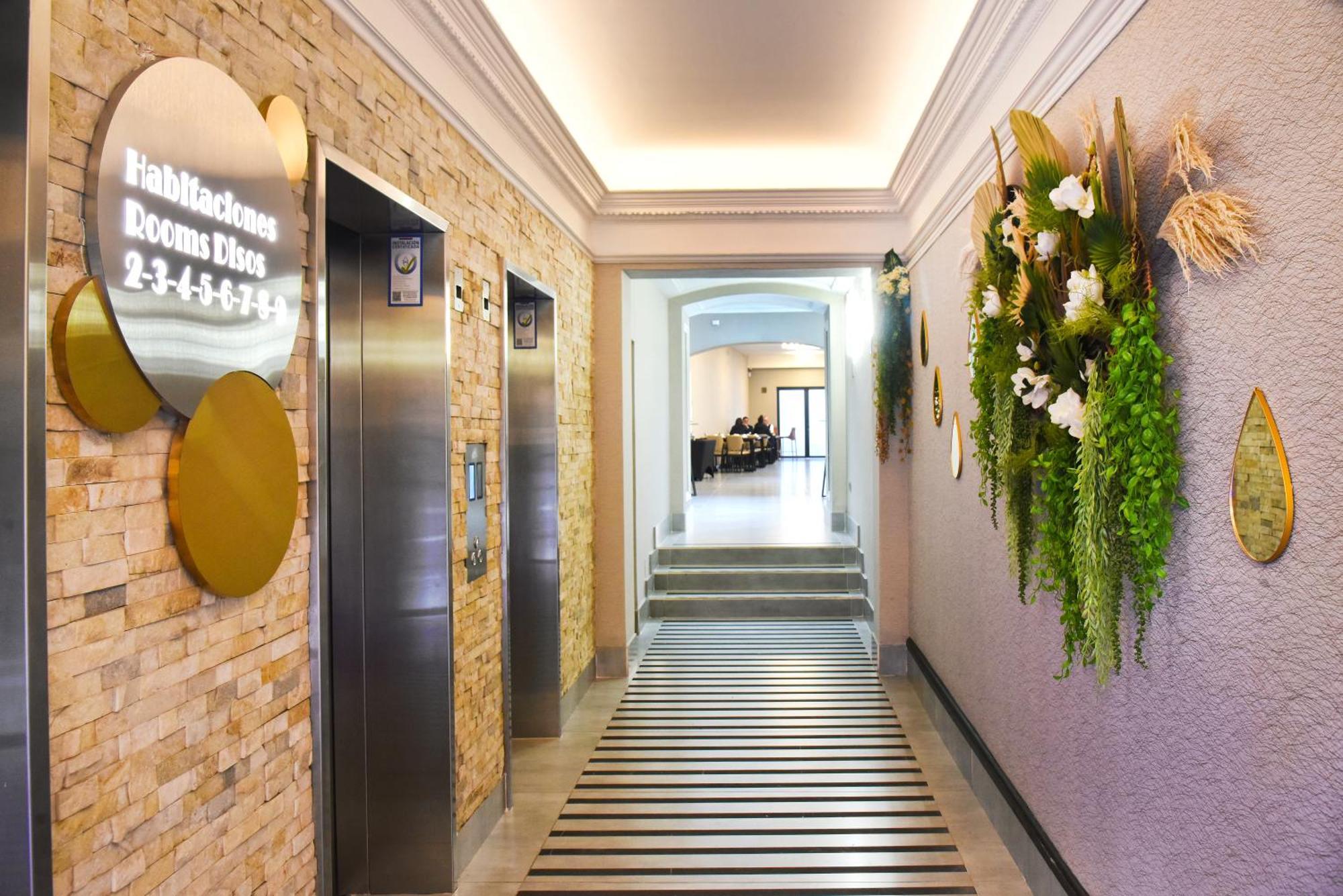 Hotel Hw Express Santiago Exterior foto